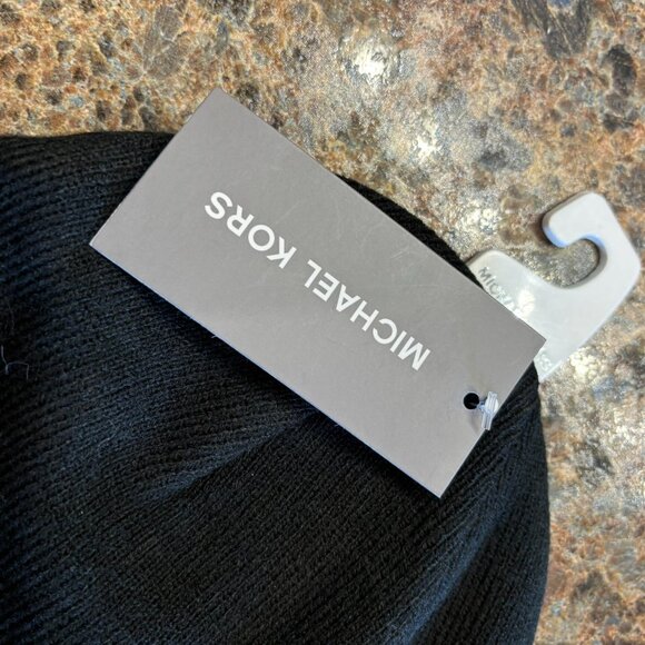 NWT Michael Kors Knit Beanie Hat Warm One Size Black Dark Gray Embroidered Logo - Picture 3 of 5